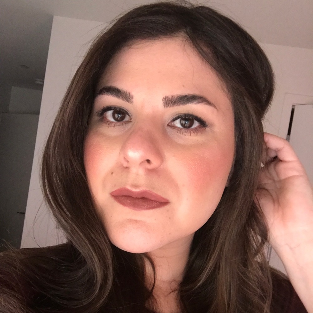 Meet your Posher, Caro